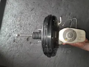 Complete Brake Booster and Master Cylinder for Hillux Surf