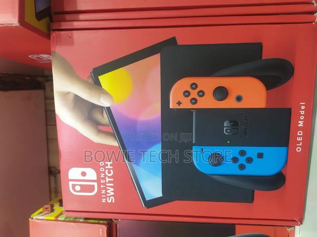 Nintendo Switch Oled - thumbnail 3