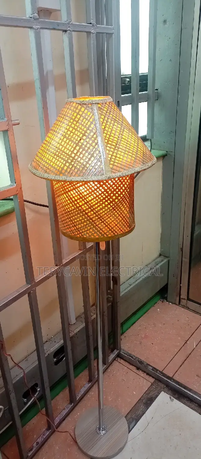 4ft Floor Stand With Traditional Light Shades