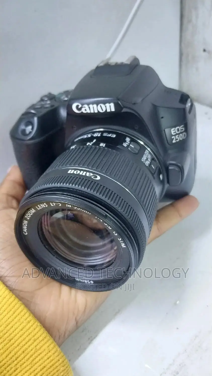 Canon 250d Exuk With 18-55mm