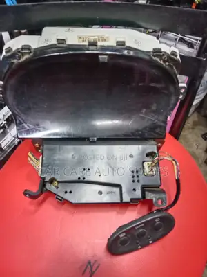 Dashboard Clock Vitz Old Model