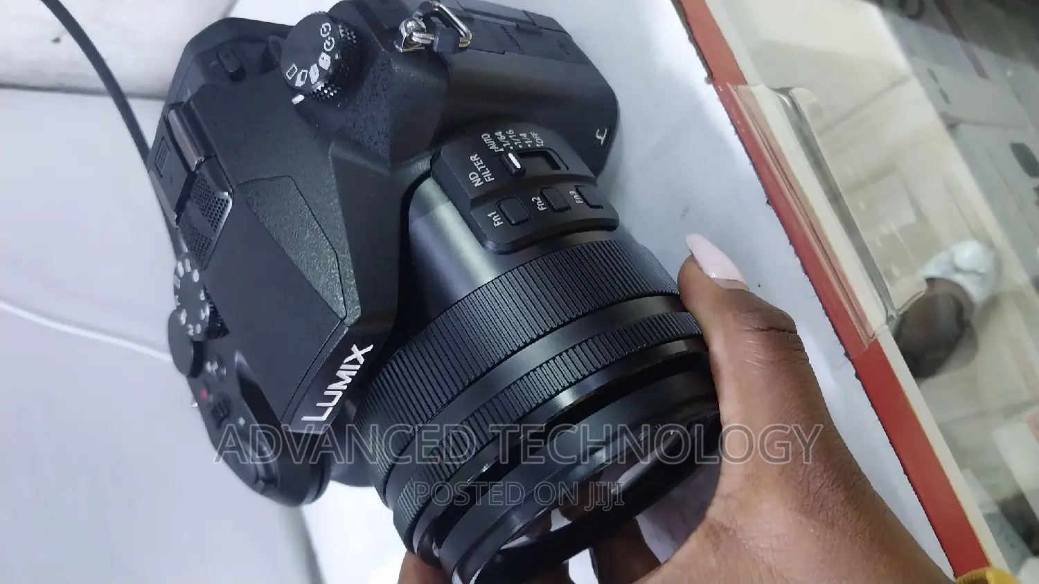 Lumix/Panasonic FZ2500 With Lense