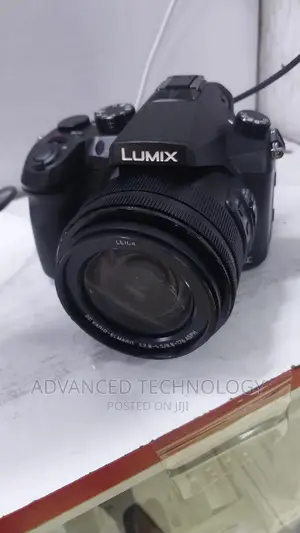 Lumix/Panasonic Fz1000 With Lense