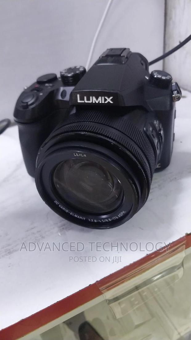 Lumix/Panasonic Fz1000 With Lense - thumbnail 4