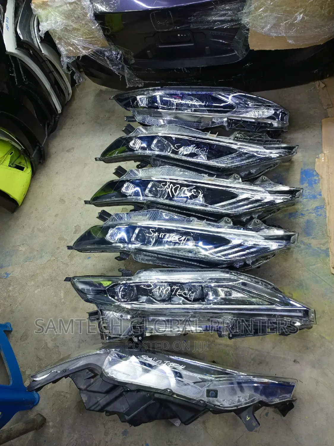 Highly Recommend Harrier Headlight\ > • 
