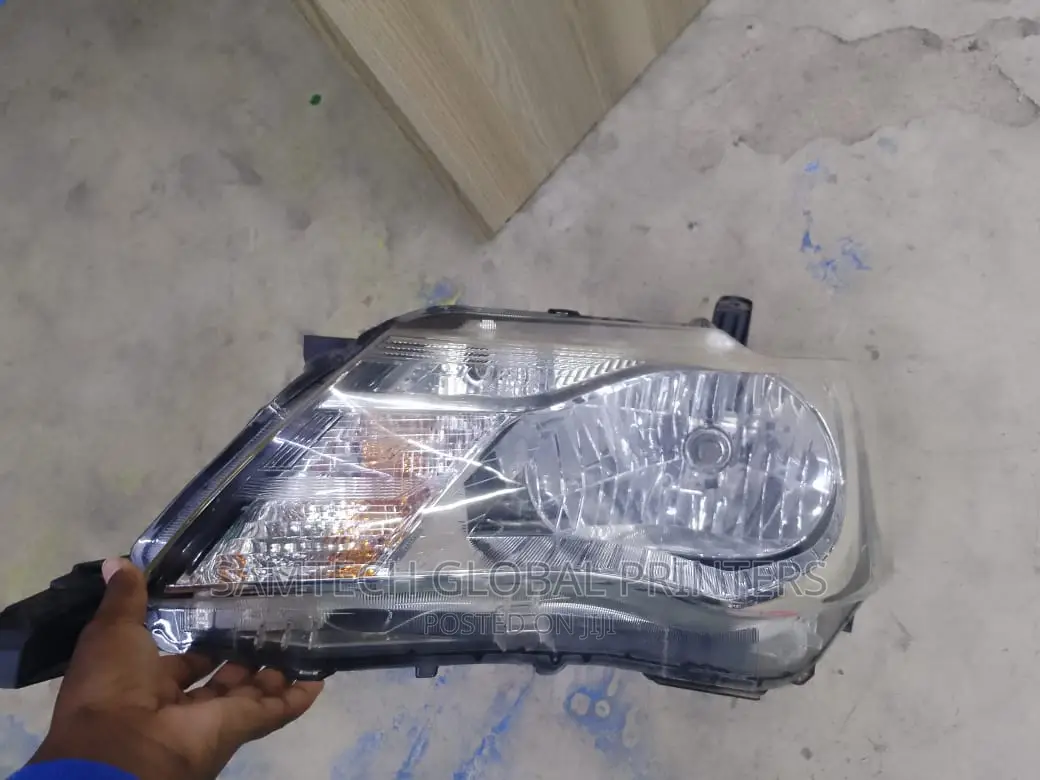 Exclusive Axio Headlight Available L**// 