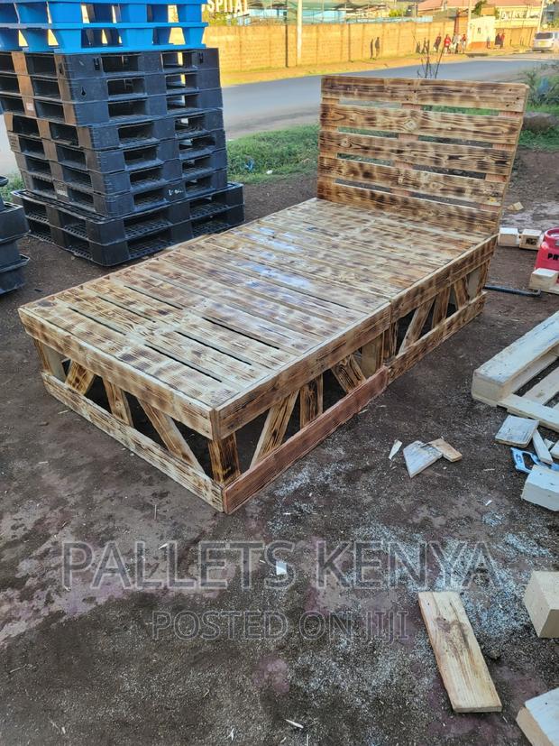 Pallet Bed-4*6 Blazed Pallet Bed. (CM0,6)