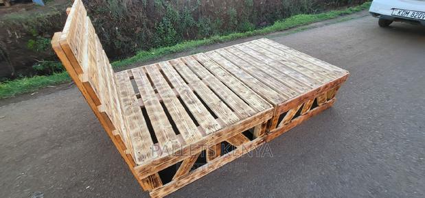 Pallet Bed- Blazed Pallet Bed.(CM0,1) - thumbnail 2