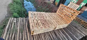 Pallet Bed- 4*6 Blazed Pallet Bed With Drawers. (BM0,1)