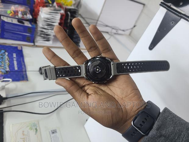 Samsung Smart Watch 3 - thumbnail 3