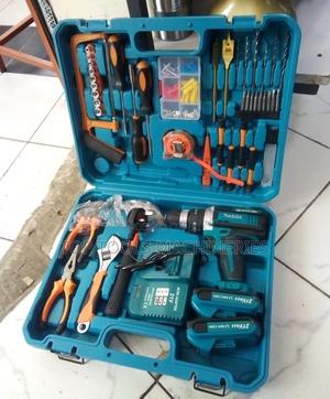 Makita Cordless Drill Kit - thumbnail 2