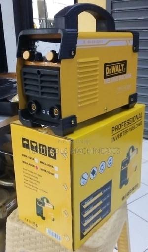 Dewalt MMA 400 Welding Machine - thumbnail 2