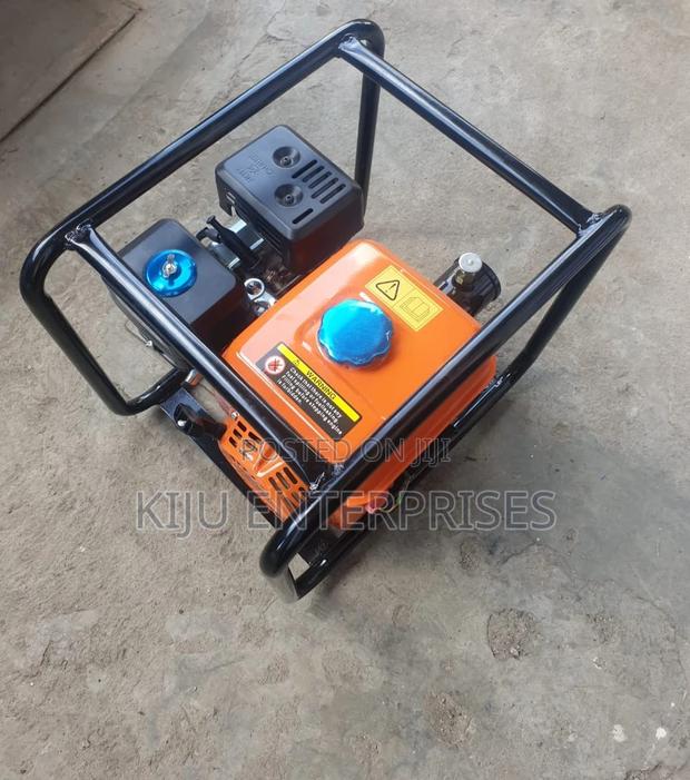 Powerhorse Poker-Vibrator Machine Available - main view