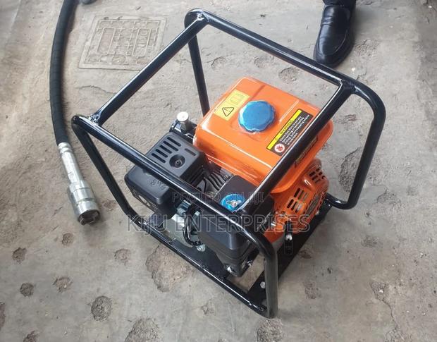 Powerhorse Poker-Vibrator Machine Available - thumbnail 10