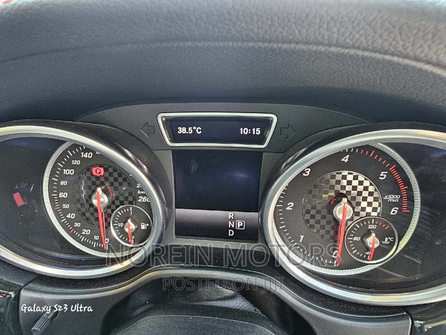 Mercedes-Benz GLE-Class 2018 Off white