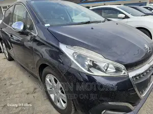 Peugeot 208 2016 Matt Black