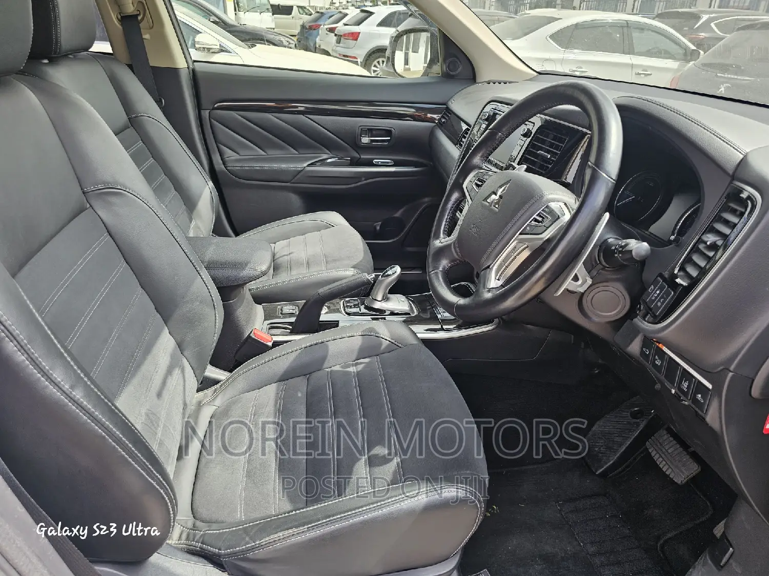 Mitsubishi Outlander 2017 Pearl