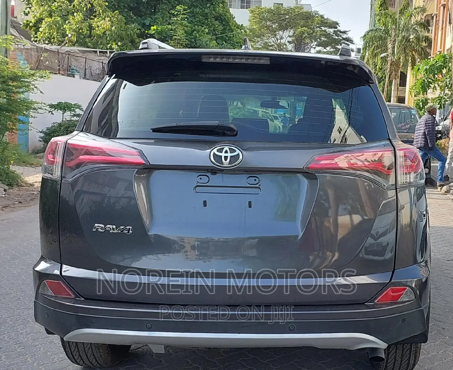 Toyota RAV4 2017 Gray