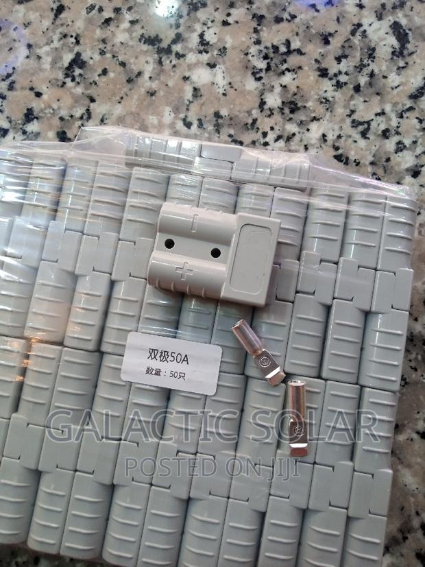 Anderson Style Connector 50A. 600v