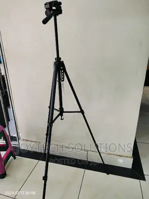 Tripod Stand Holder for Mobile Phones Camera
