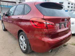 BMW 218i 2016 Red