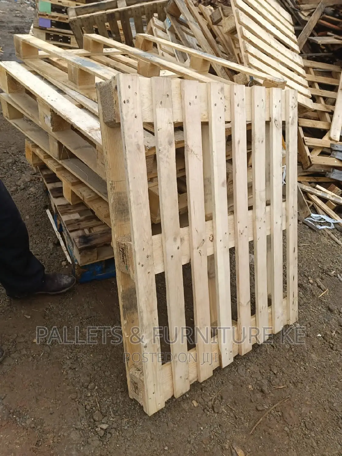 Wooden Pallets 9775