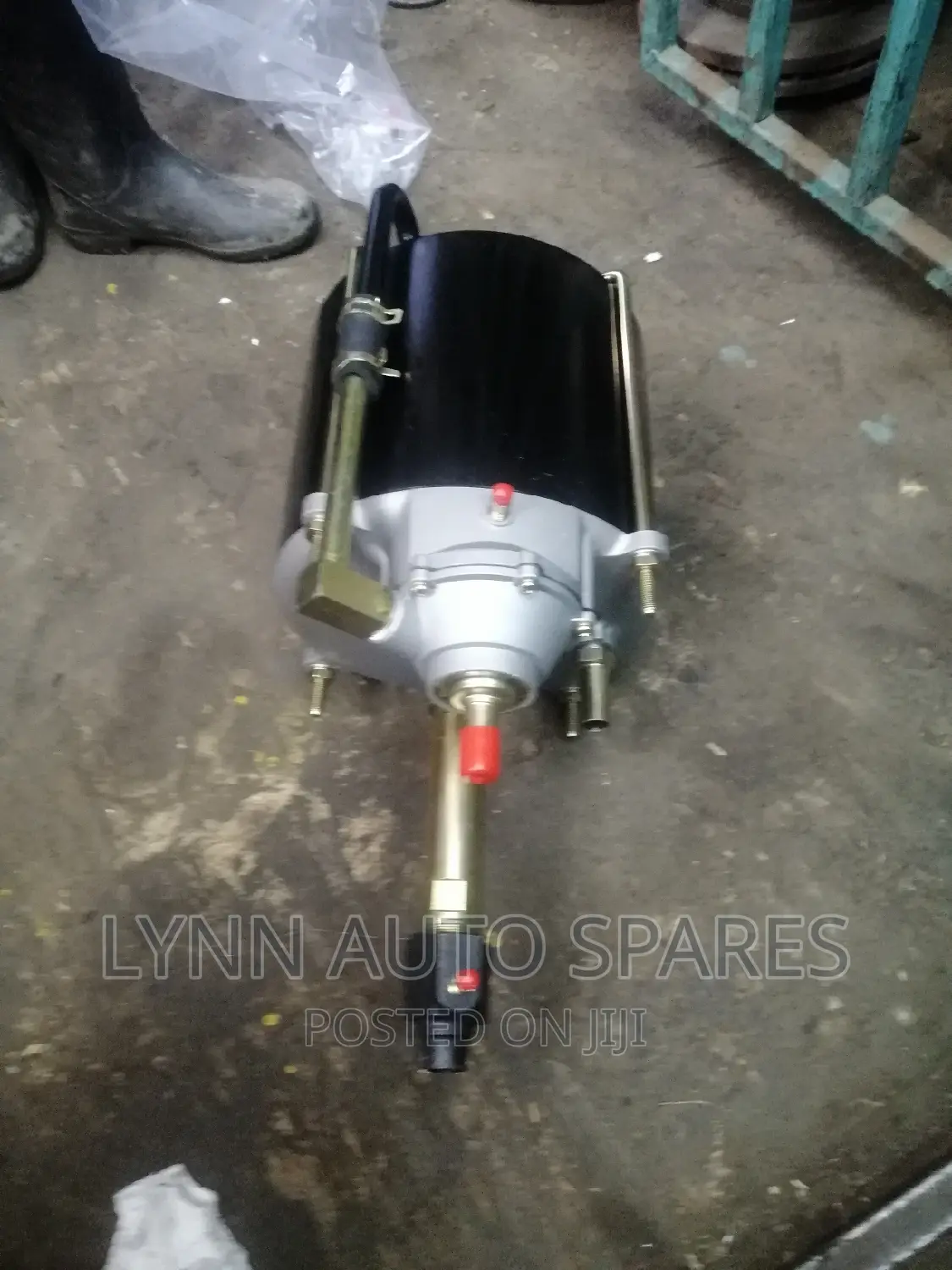 Isuzu CXZ Brake Booster