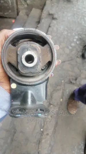 Nissan Nv350 Gear Mountain