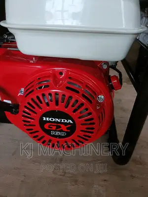 Honda Powered Poker Vibrator With Heavy Duty Poker Shaft