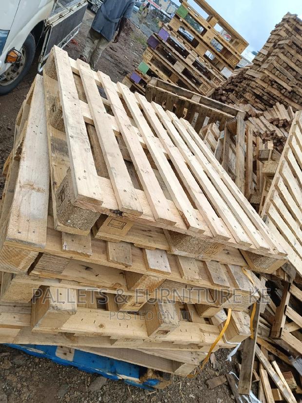 Imported Pine Pallets 190 - main view