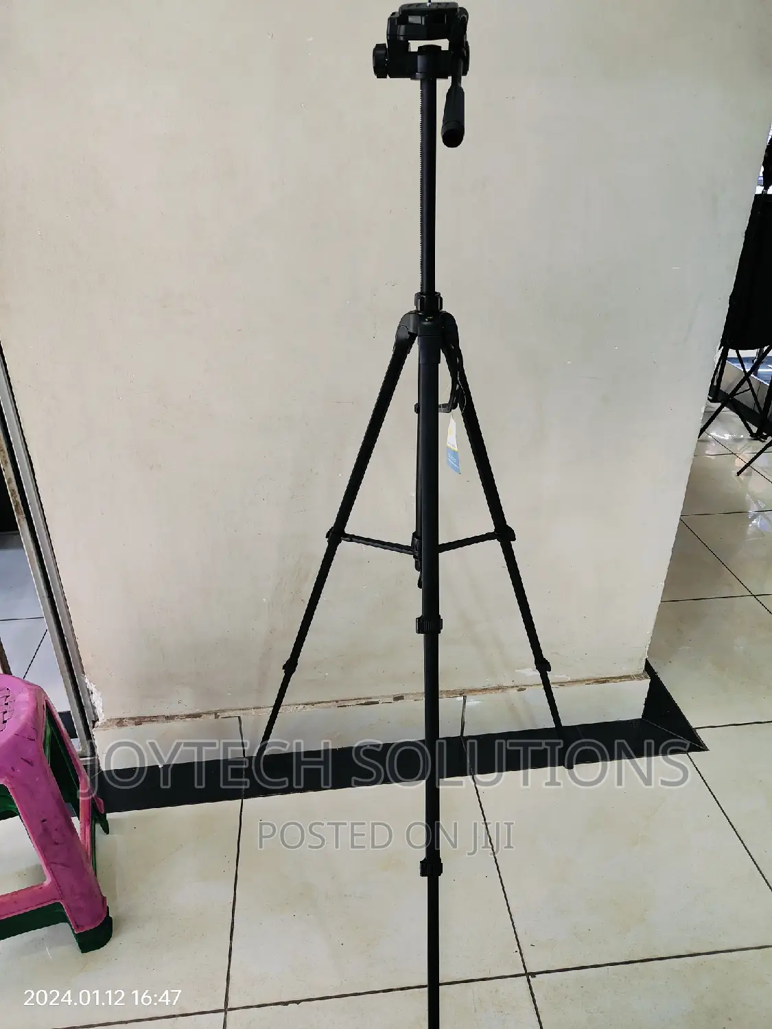 SRL Camera Tripod Adjustable Stand,: 2meter High