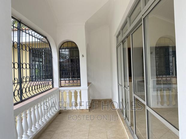 5bdrm Maisonette in Nyali for rent - thumbnail 9