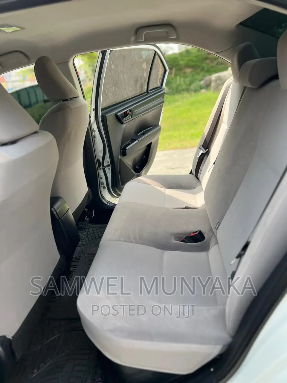 Toyota Axio 1.5 Hybrid 2WD 2016 Pearl