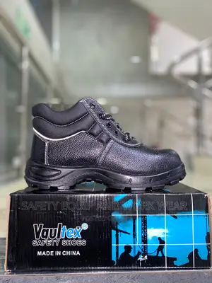 Black Protection Vaultex Safety Boots Price