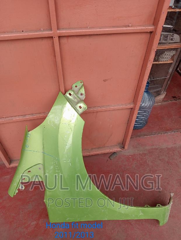 Fender Honda Fit Model 2011/2013