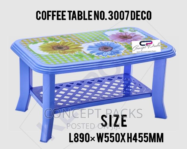 Small Coffee Table No. 3007 Deco