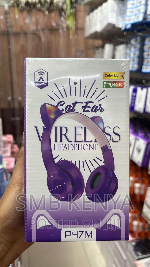 Kids Design Bluetooth Headphones With Light - main view