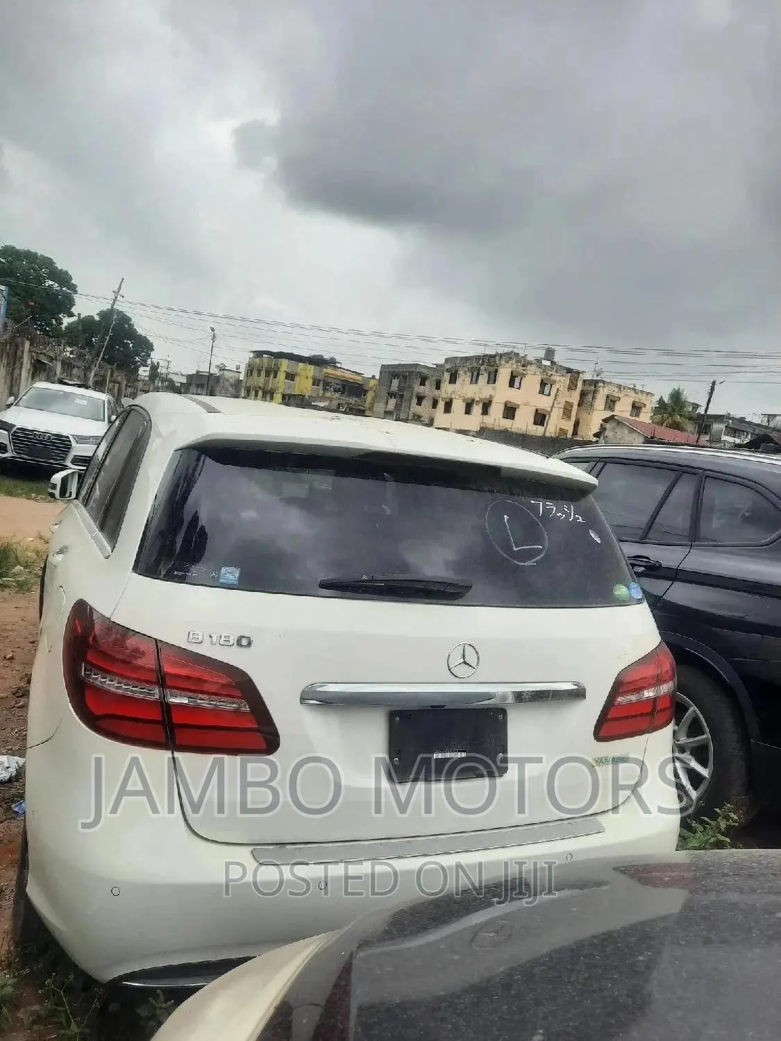 Mercedes-Benz B-Class Base B 250e 2017 White