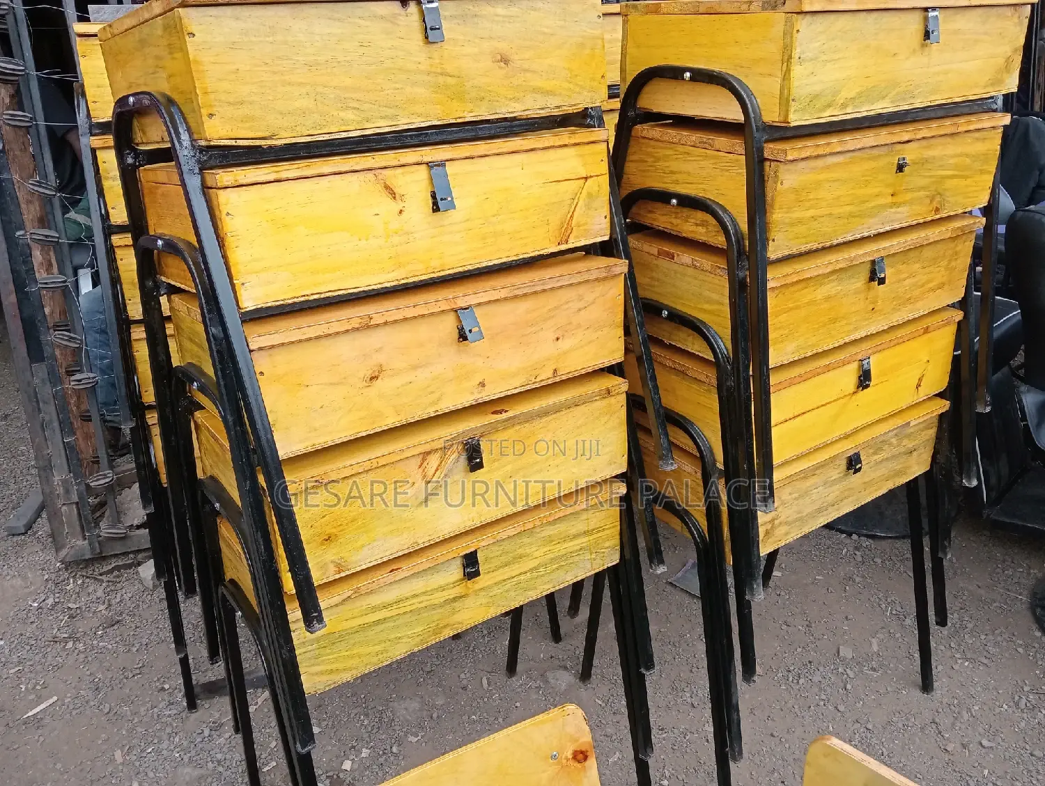 School Lockers With Chairs