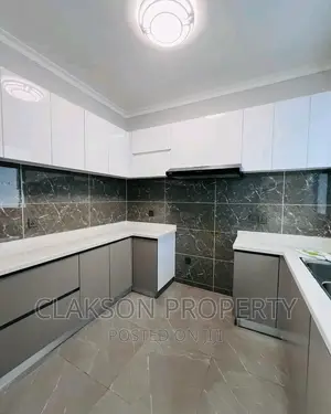 3bdrm Apartment in Kilimani for rent