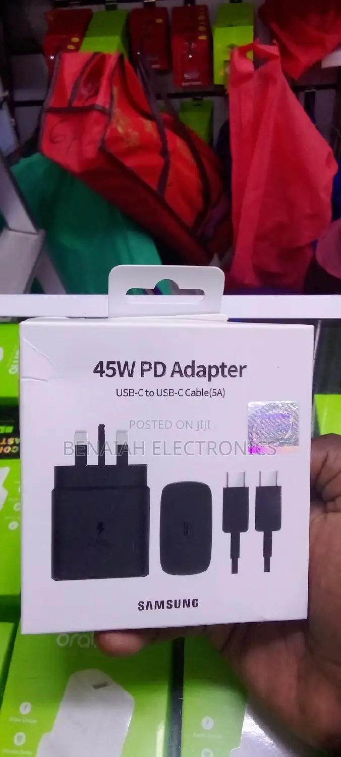 45 W Adapter Charger.Usb-c to Usb-C Cable