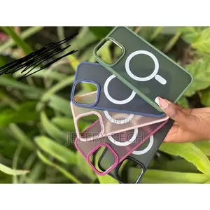 iPhone 13 Cover - Magsafe Transparent Shockproof Clear Case