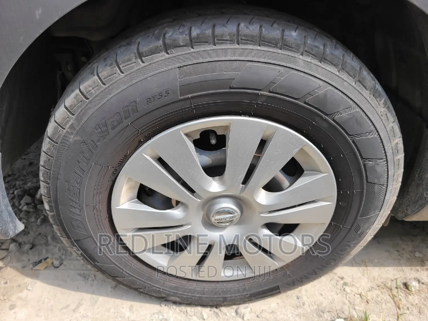 Nissan Caravan (Urvan) 2016 Grey