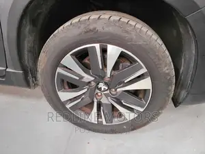 Peugeot 2008 1.2 PureTech (82 Hp) 2016 Gray