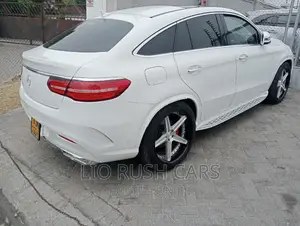 Mercedes-Benz GLE-Class 2016 White