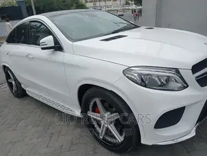 Mercedes-Benz GLE-Class 2016 White
