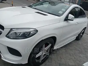 Mercedes-Benz GLE-Class 2016 White