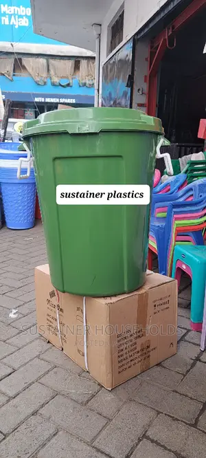 60 Litres Waste Bins With Handles and Locking Lid