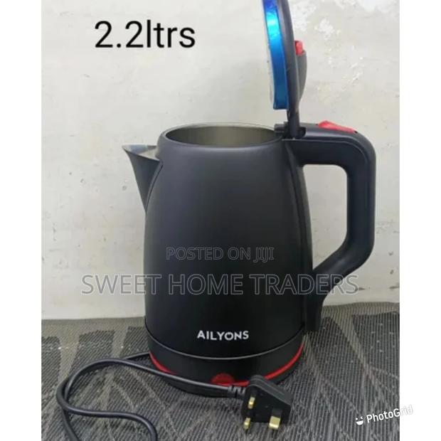 Ailyons 2.2ltrs Black Kettle - main view