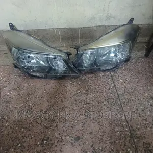 Vitz 2012 Headlight Xenon